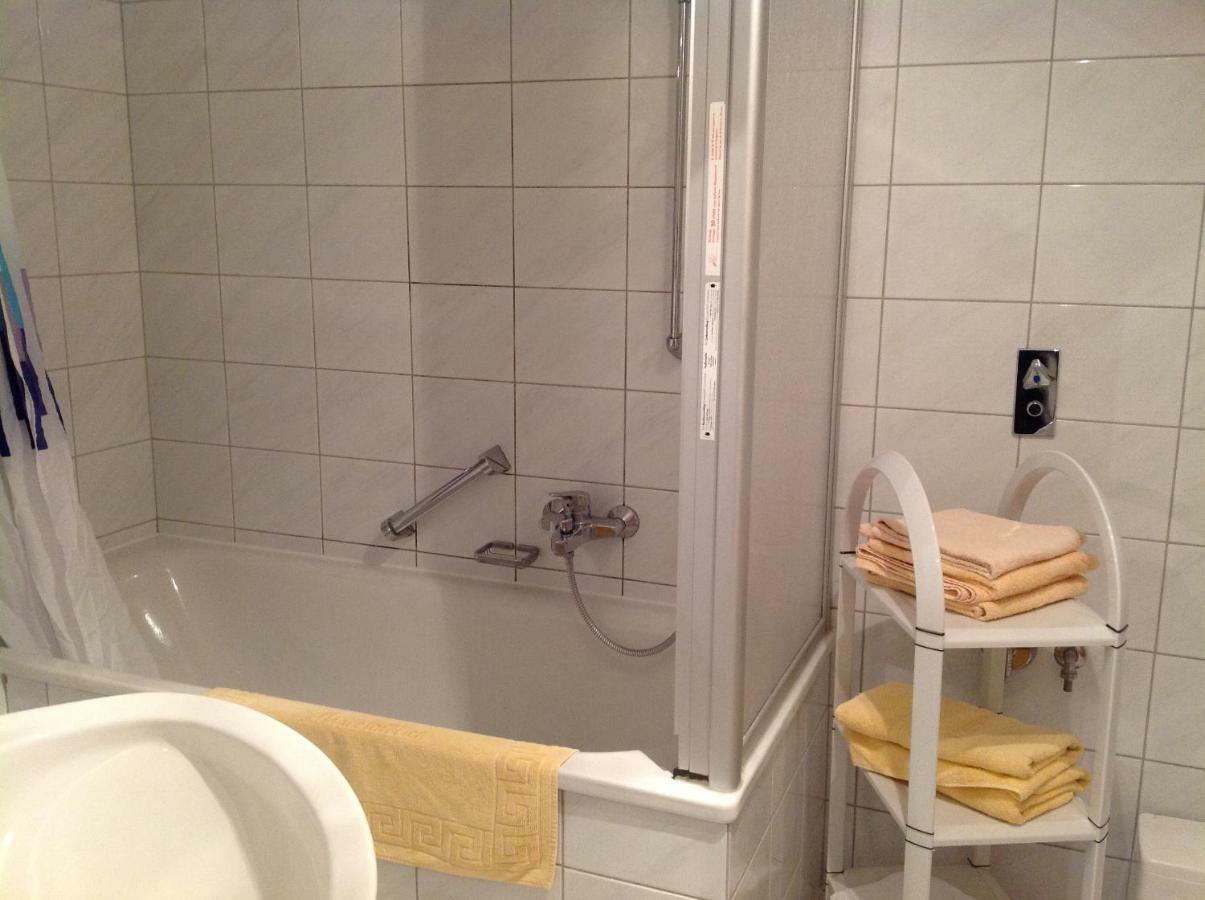 Urseetalblick Wg 7 Apartment เลนซ์เคียร์ช ภายนอก รูปภาพ